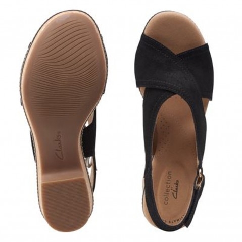 Clarks black sandals discount womens