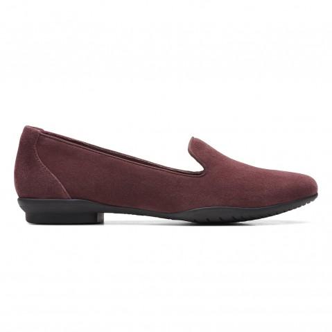 Clarks sara poppy sales slip on loafer