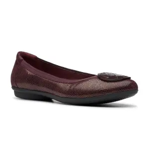 Gracelin lola flats 2025