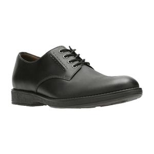 Buy Clarks Hinman Plain Black Leather for Men Online Clarks Shoes India