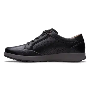 Buy Clarks Un Trail Form Black for Men Online Clarks Shoes India
