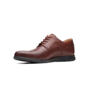 Vennor walk clarks outlet