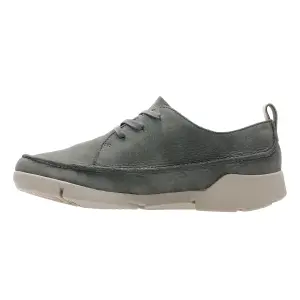 Clarks tri clara khaki 2025