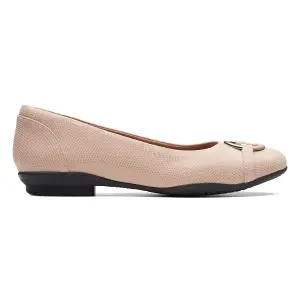 Buy Clarks Neenah Vine Blush Interest for Women Online Clarks Shoes India