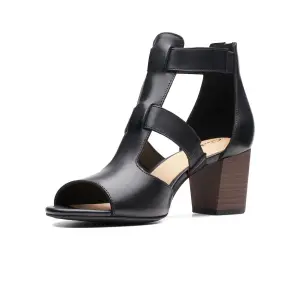 Buy Clarks Deloria Fae Black Leather for Women Online Clarks