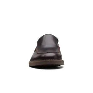 Clarks pace barnes online