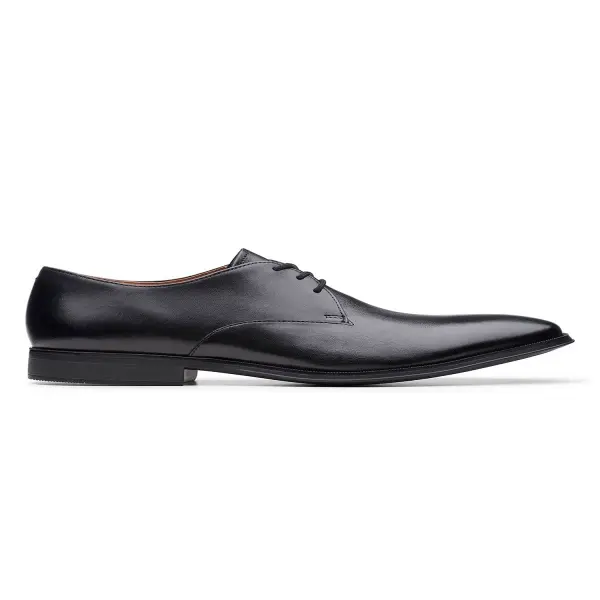 Buy Clarks Gilman Walk Black Leather for Men Online Clarks Shoes India