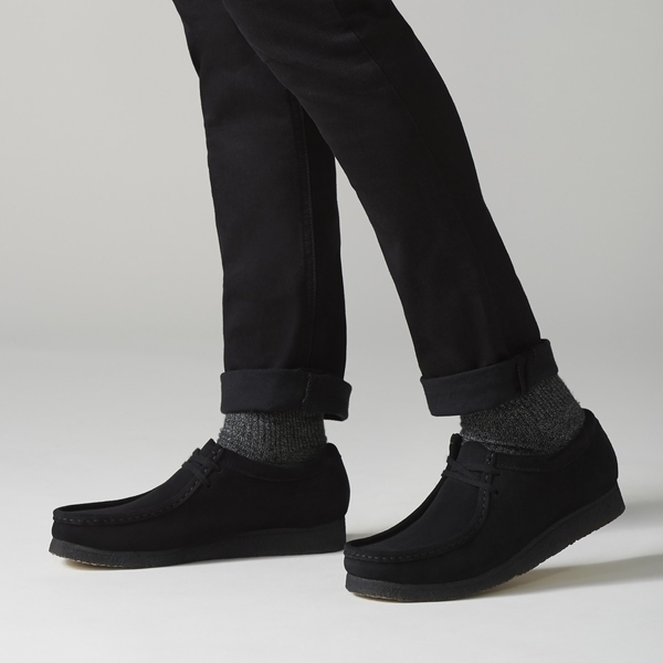 Mens clarks store wallabees black