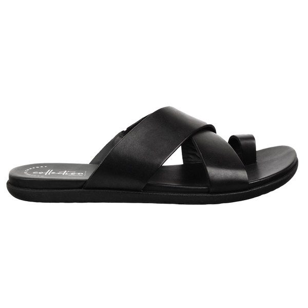 Leather strappy flat slider sandals · Black · Flat Sandals | Massimo Dutti