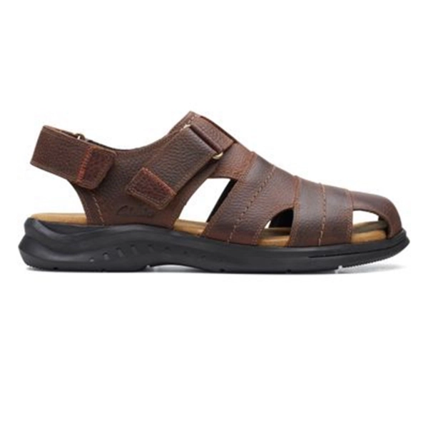 Clarks Men Hapsford Cove Brown Tumb textured sandals with velcro fastening