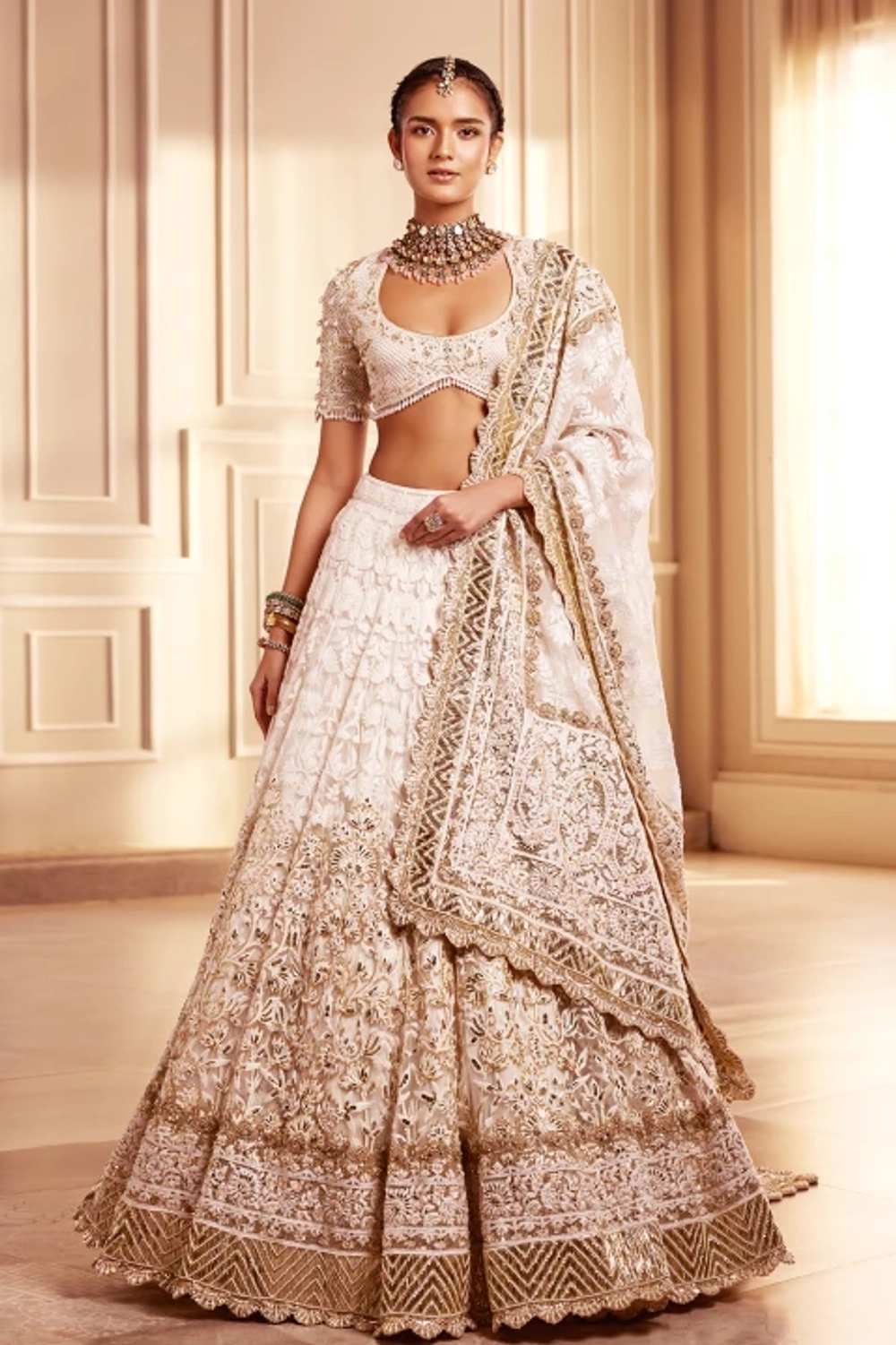 Summer 23 Womenswear Manish Malhotra