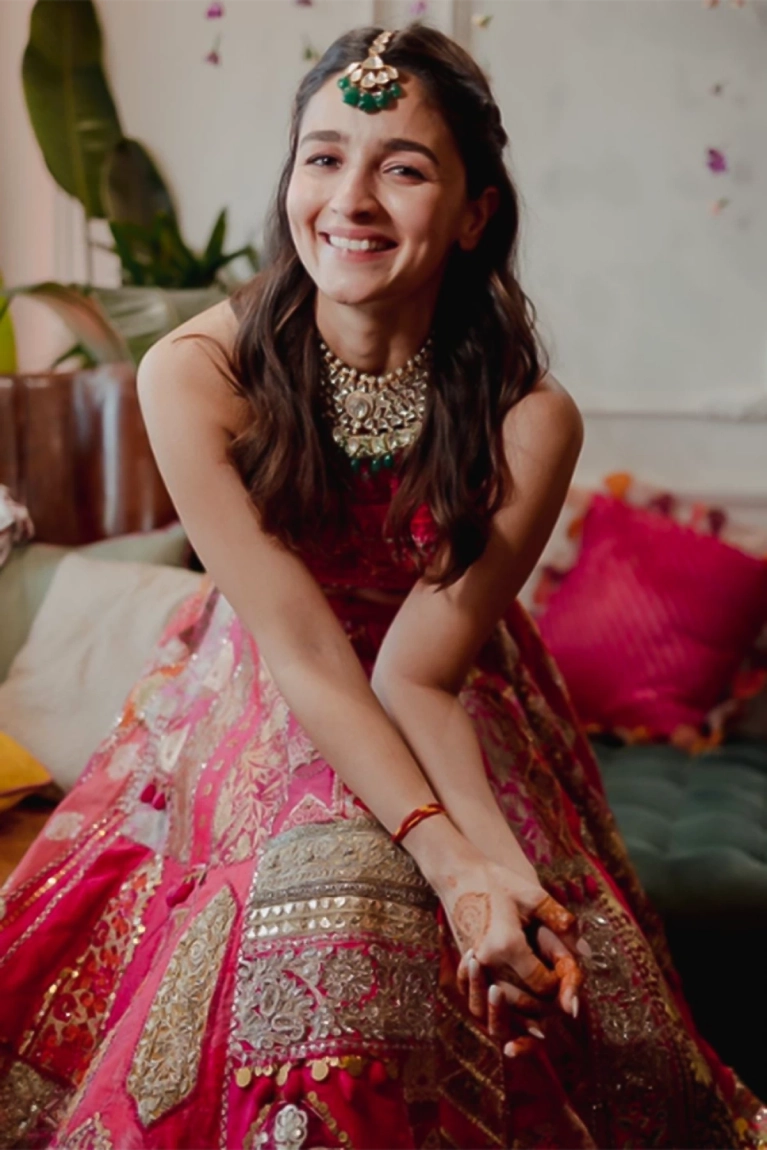 Alia bhatt lehenga dress on sale