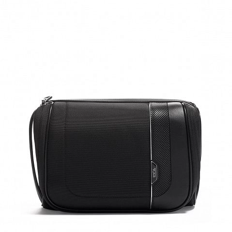 TUMI Arrive' Richards Travel Kit – Portmantos
