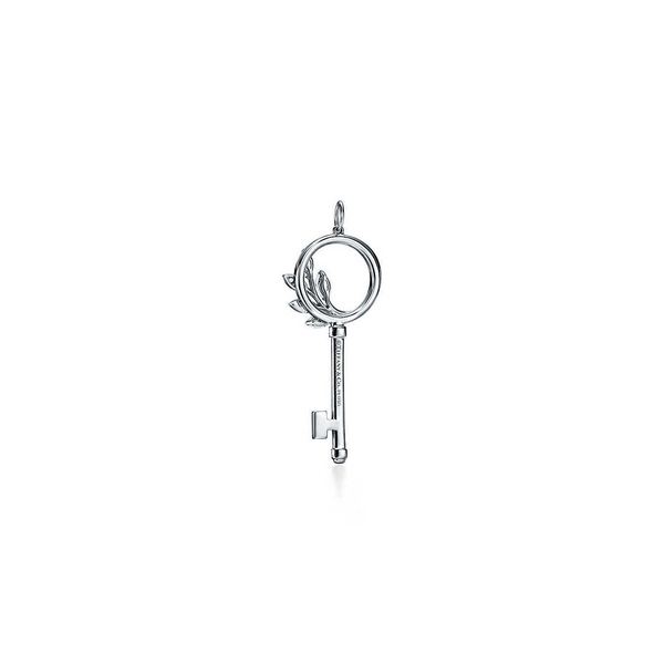 Tiffany Victoria™ Diamond Vine Circle Key in Platinum
