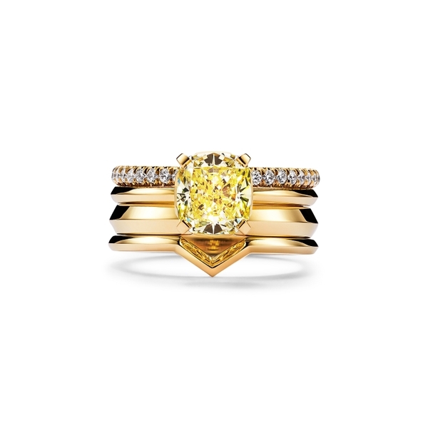 Engagement Ring with a Cushion-cut Yellow Diamond in 18k Yellow Gold