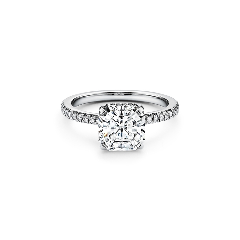 Tiffany & Co. 0.92ct G / VVS2 'Lucida' Diamond Engagement Ring - Bloomsbury  Manor Ltd