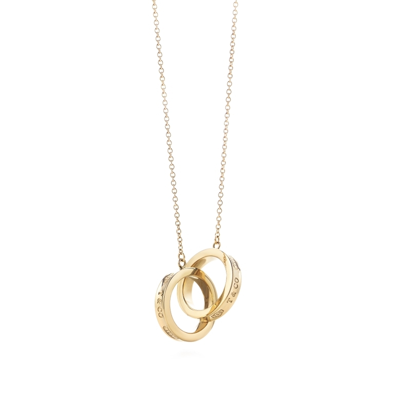 You Me Us 1/4 CT. Diamond Intertwined Double Circle Necklace in 10K Gold –  19