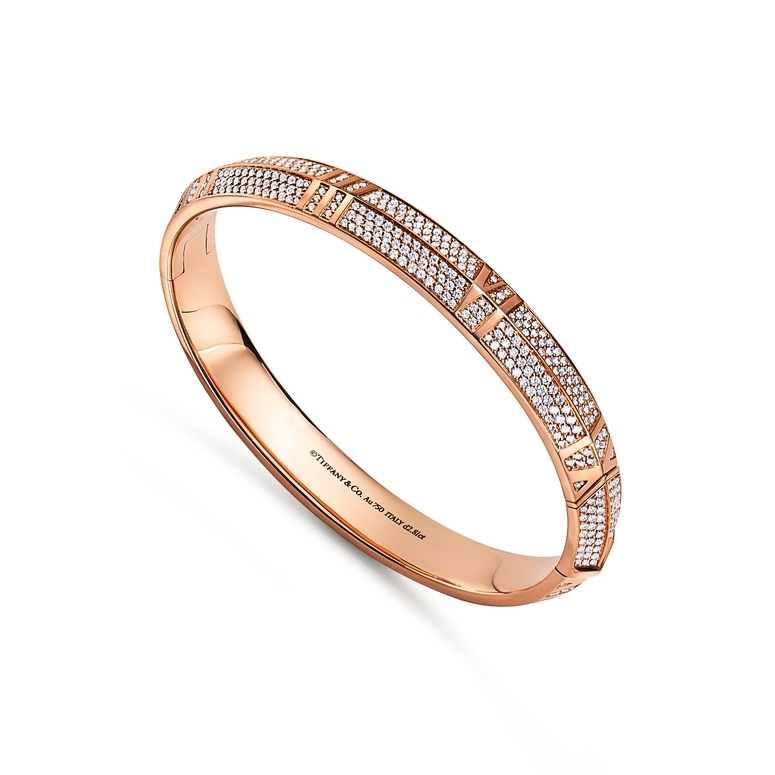 Tiffany T diamond hinged bangle in 18k rose gold, small. | Tiffany & Co.