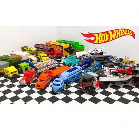 Hot Wheels Super Rigs Die Cast Cars Vehicles for Kids age 3Y+, Assorted