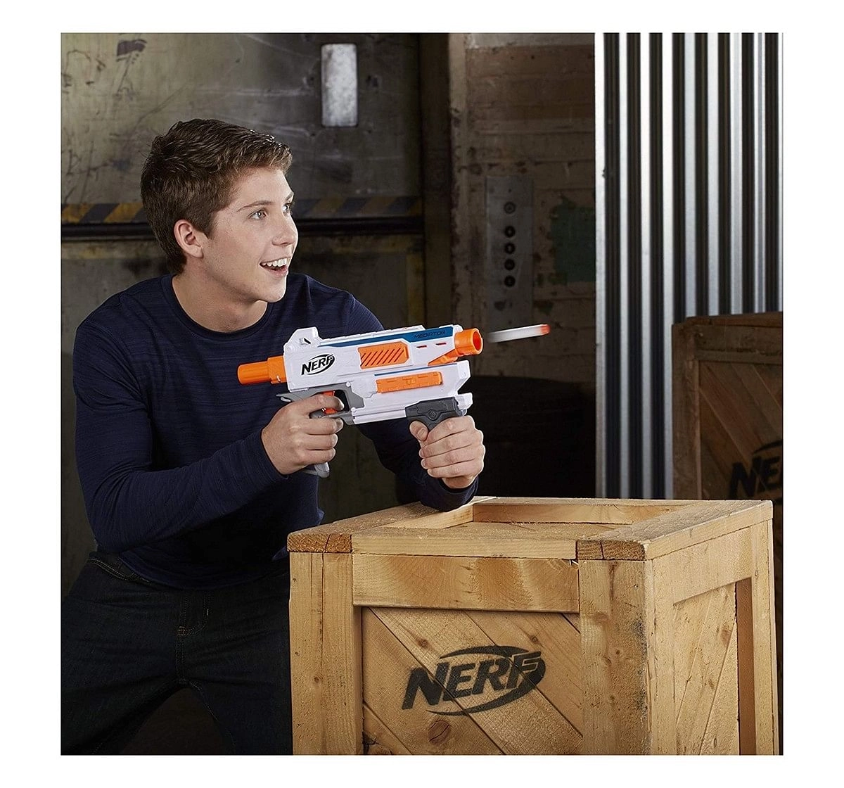 Nerf Modulus Mediator Blaster -- Fire 6 Darts In A Row -- Pump Action -- Slam Fire --age 6Y+ 