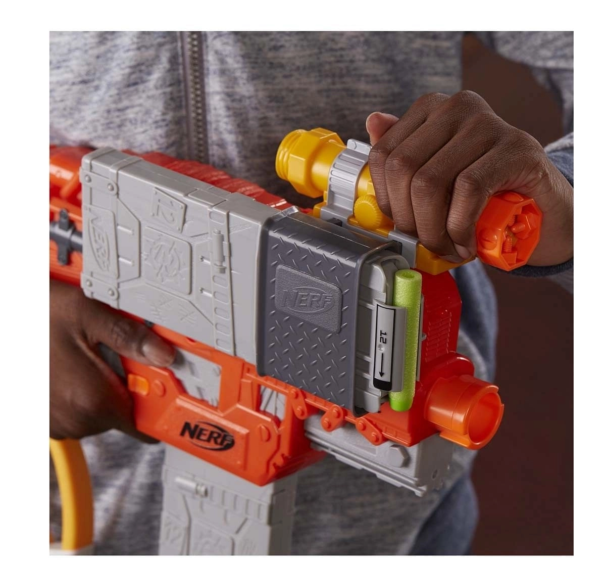 Nerf  Zombie Scravenger Blasters for age 8Y+ 