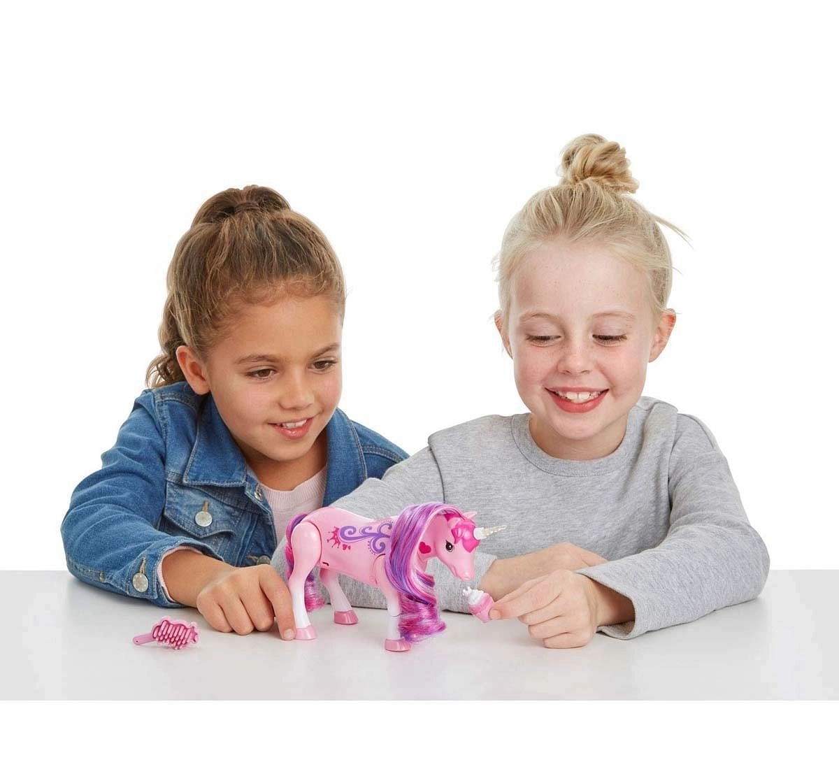 Little Live Pets Snuggles My Dream Puppy Animal Figures for Kids age 3Y+ 