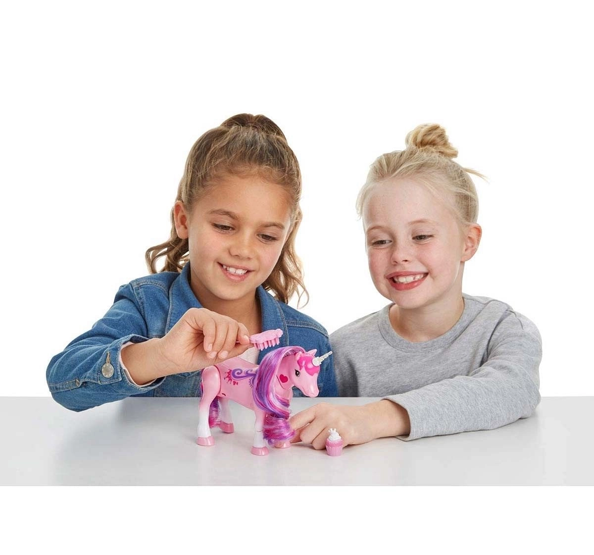 Little Live Pets Snuggles My Dream Puppy Animal Figures for Kids age 3Y+ 