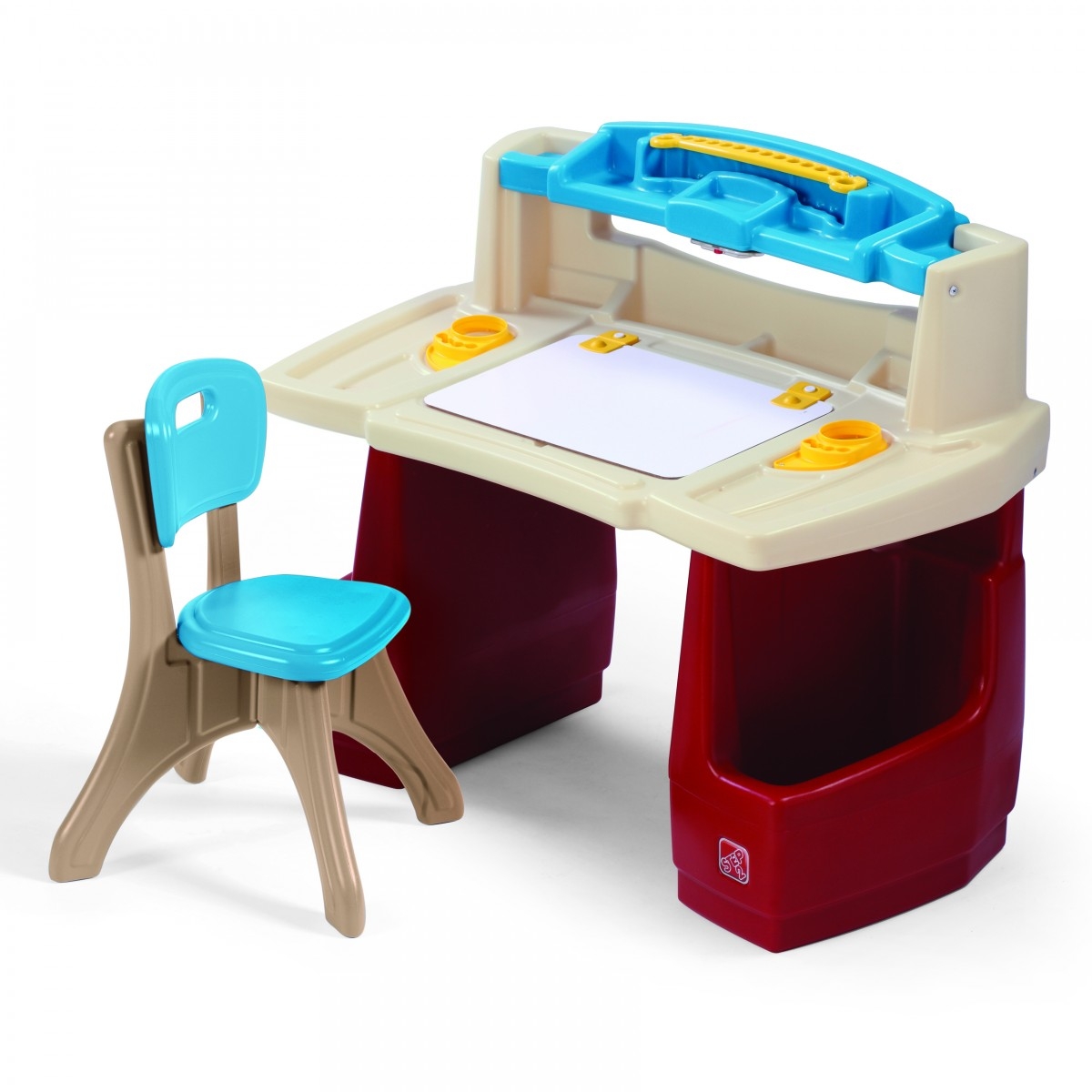 Step2 Deluxe Art Master Desk Multicolour 3Y+