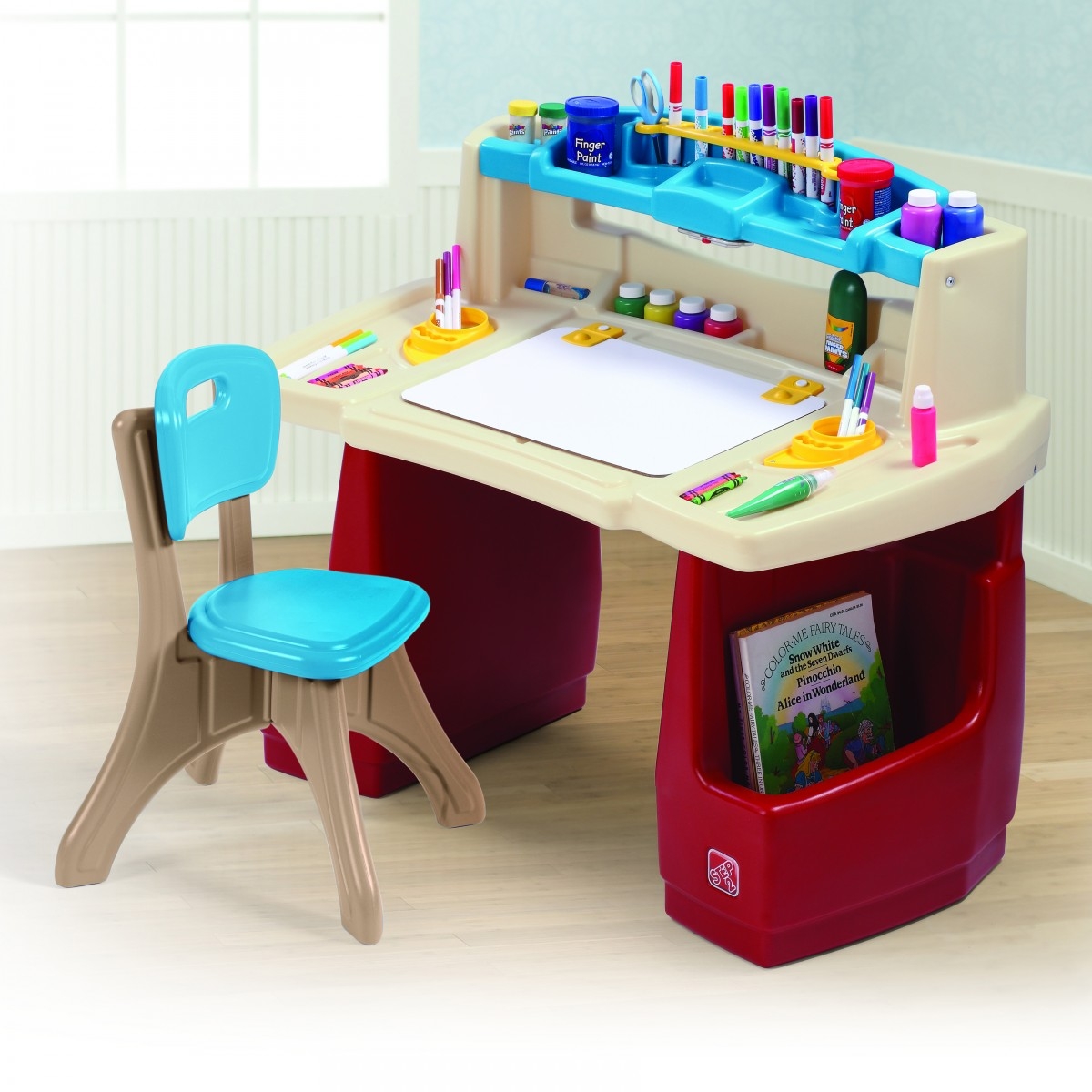 Step2 Deluxe Art Master Desk Multicolour 3Y+