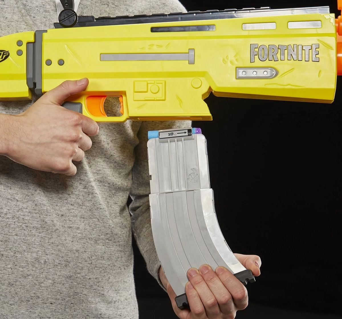 NERF N-strike Elite Hyperfire Blaster With 25 Dart Drum Fires up