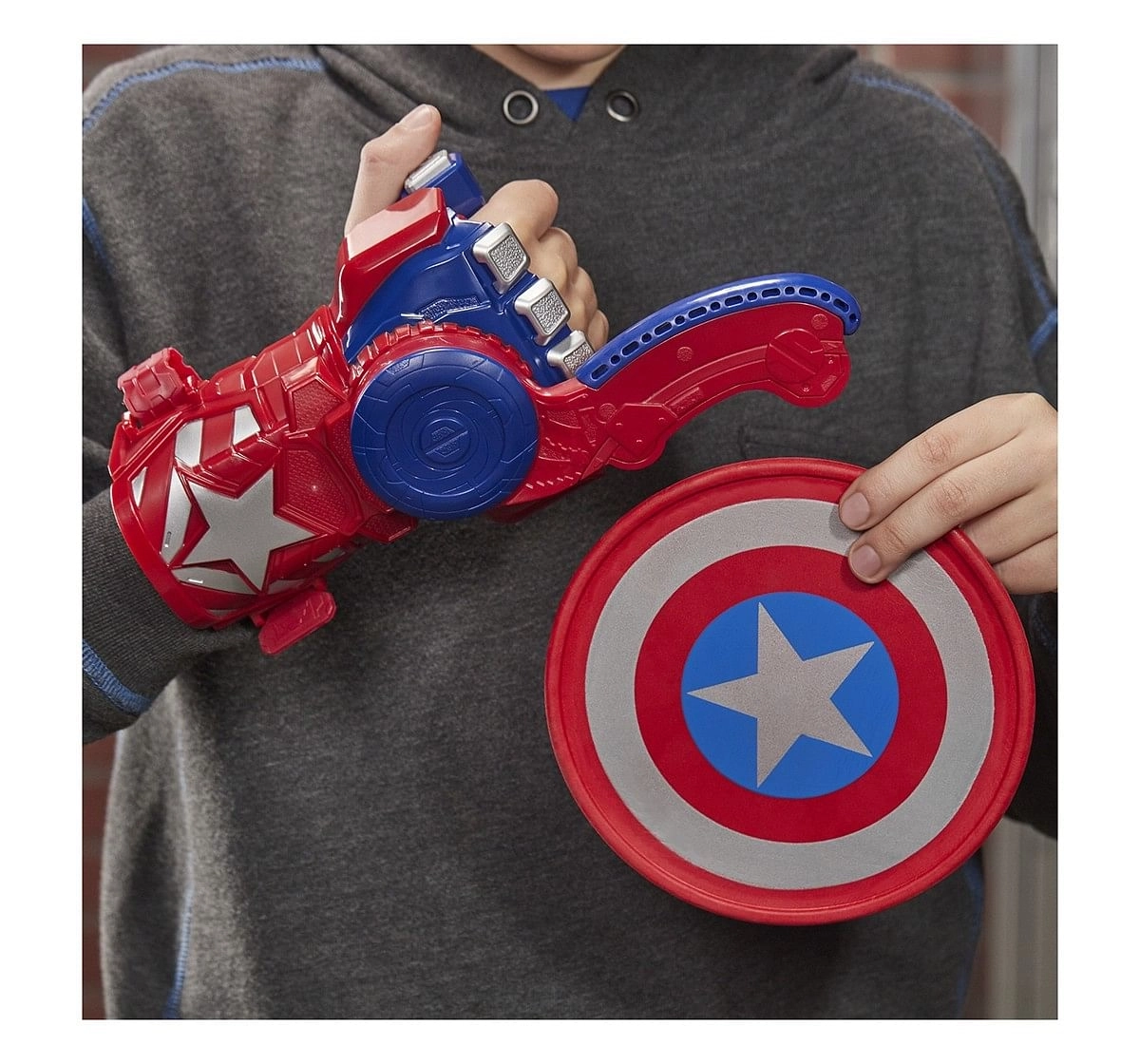 Marvel Nerf Power Moves Avengers Captain America Shield Action Figure Play Sets for Kids age 5Y+ 