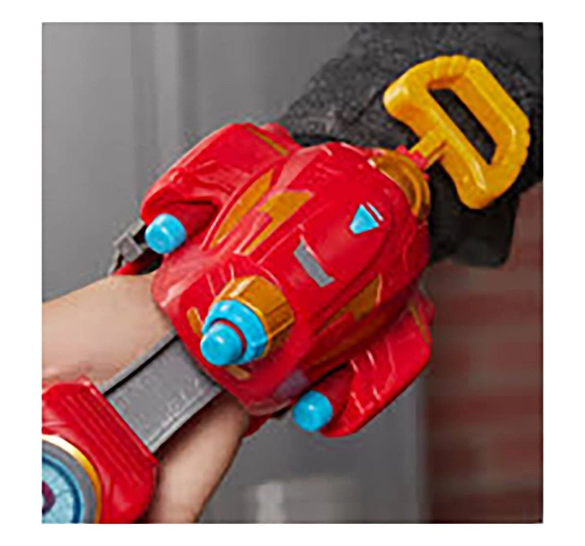 Marvel Nerf Power Moves Avengers Iron Man Repulsor Blast Kids Roleplay Toy Action Figure Play Sets for Kids age 5Y+ 