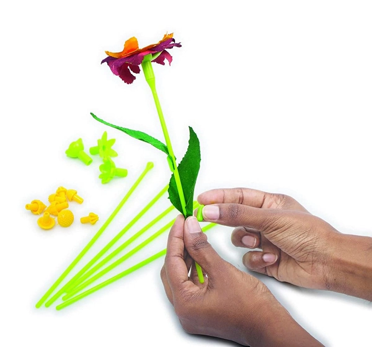 Handycrafts Blooming Flowers Plastic Multicolour 7Y+