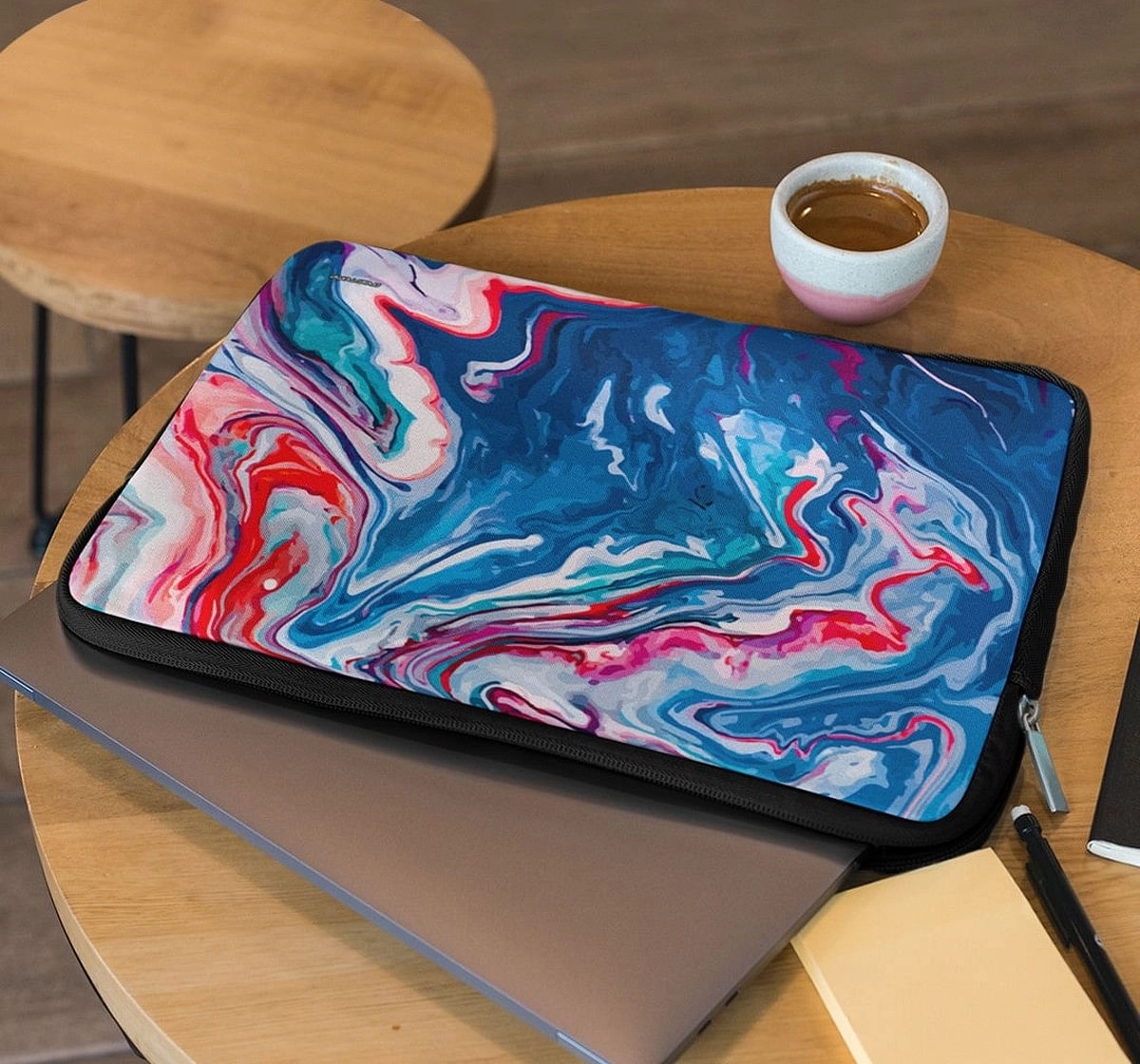 Macmerise Liquid Funk Blue Laptop Cover Multicolor 12Y+