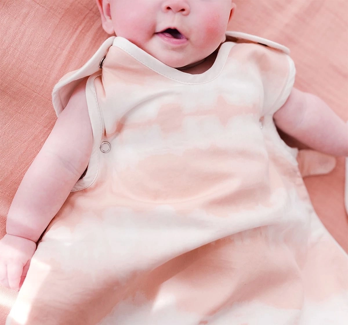 Crane Baby Parker Collection Wearable Blanket Tiedye 0Y+ Pink