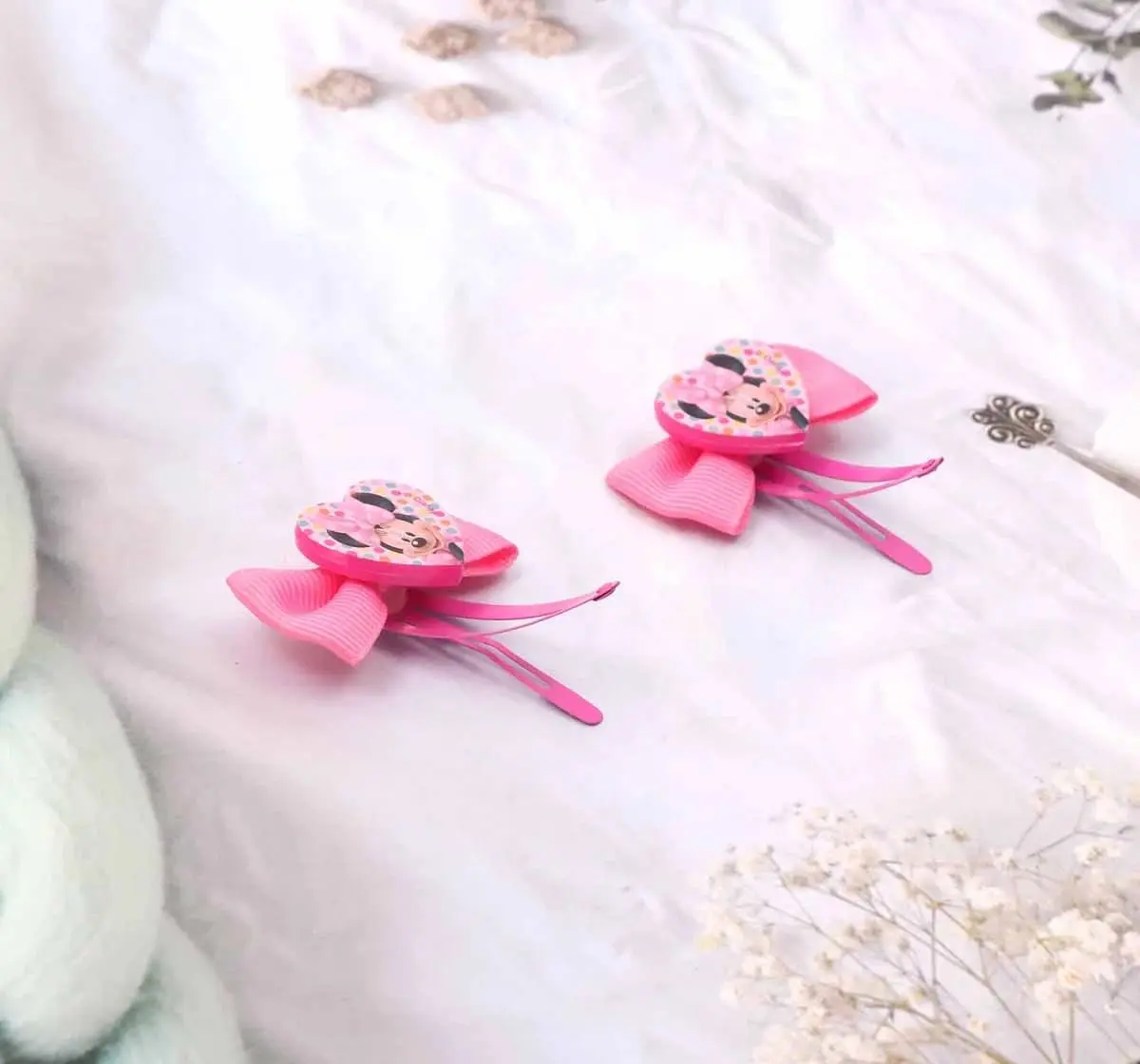 Minnie Mouse Polka Dor Hair Clips by Li'l Diva For Girls 3 Years And Above, Pink