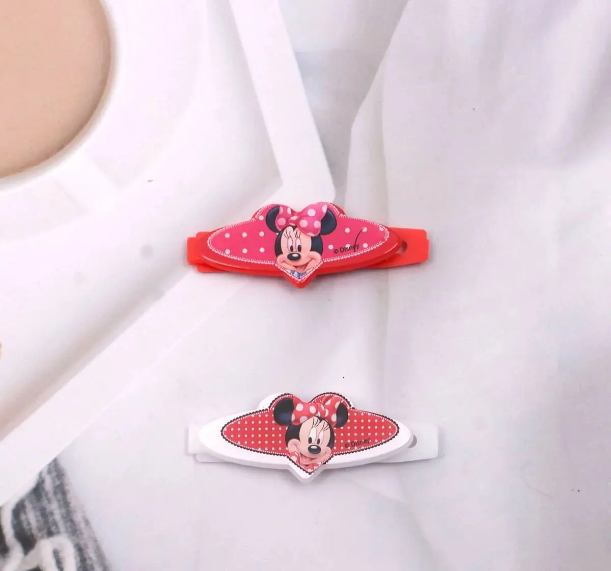 Minnie Mouse Polka Dor Hair Clips by Li'l Diva For Girls 3 Years And Above, 4 Pieces, Red