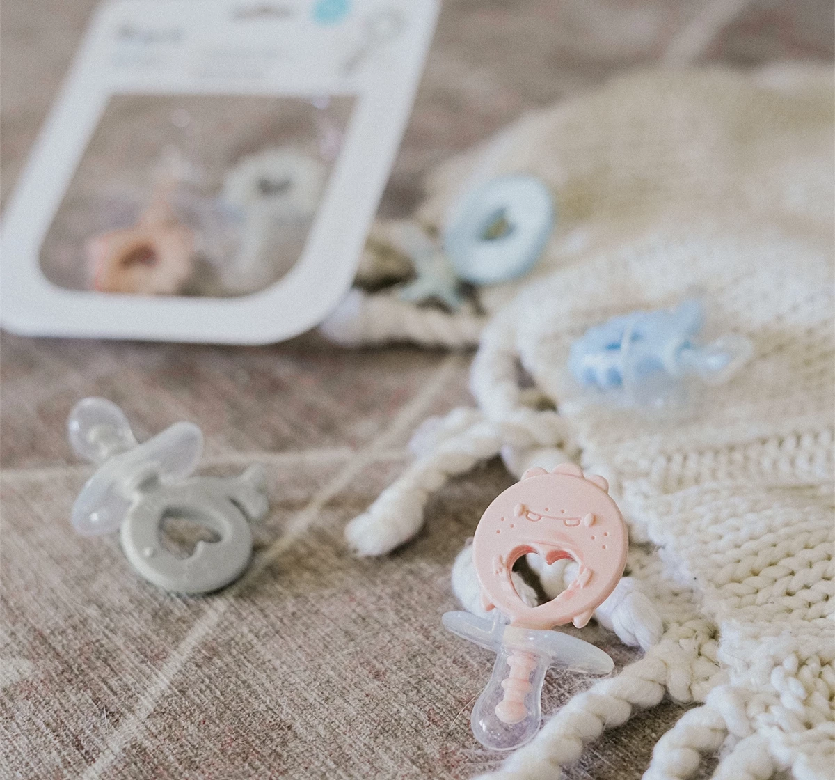 ZoLi Binki.T Pacifier & Teether Combination Hedgehog Pack of 2 Blue 0M+
