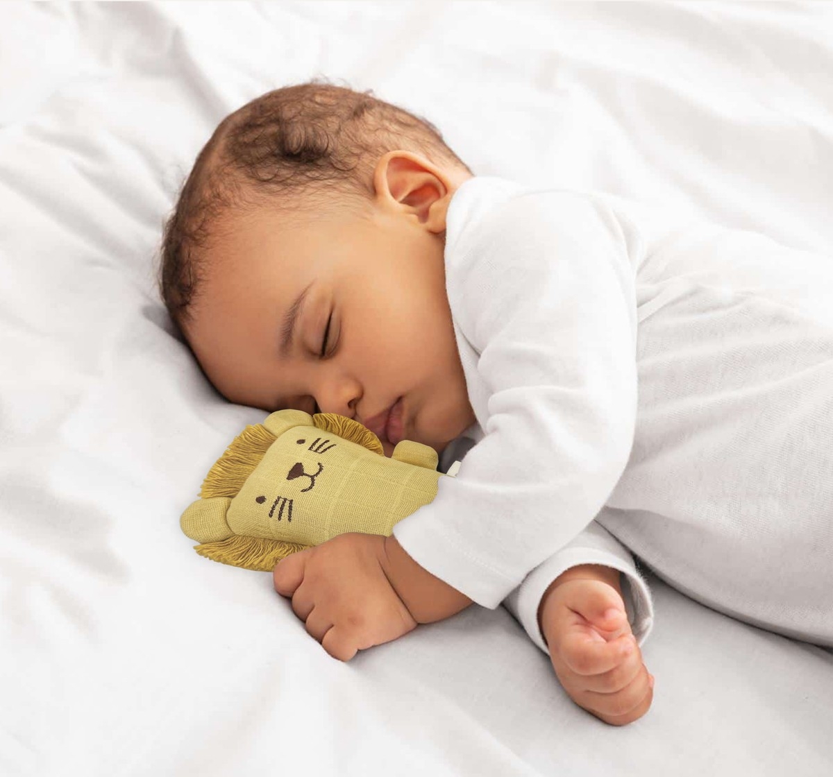 Abracadabra Organics Collectible Cuddle Toy 0M+ Yellow