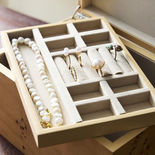 Burled Wood Square Jewelry Box