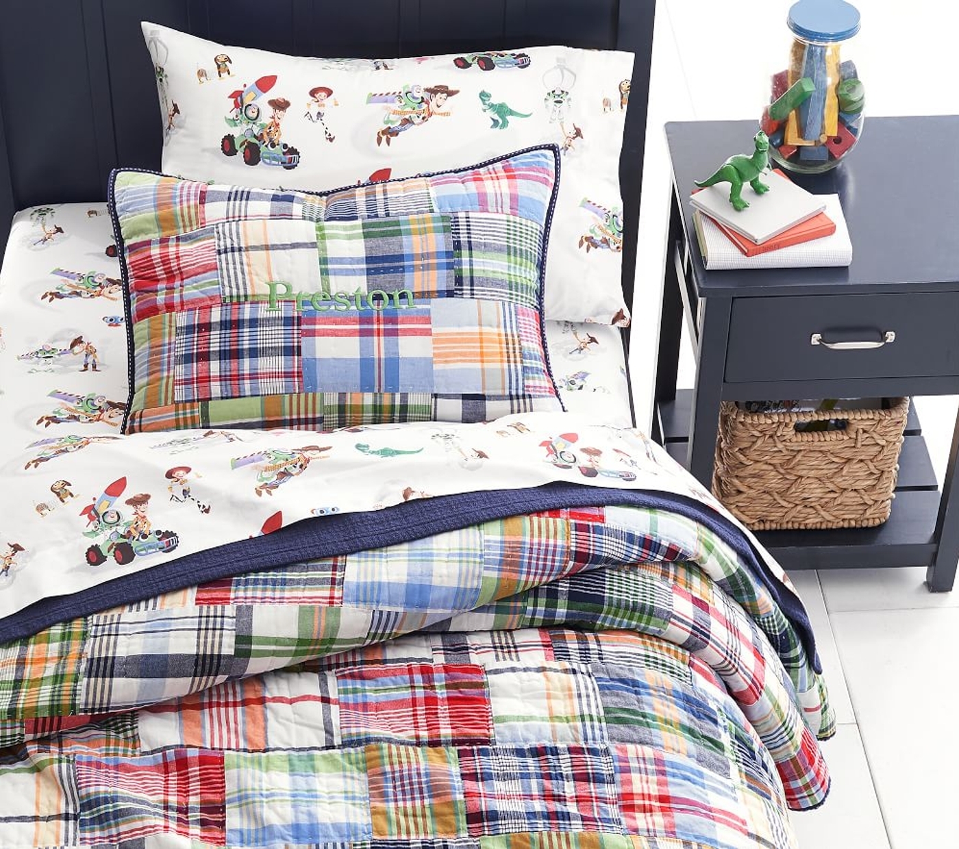 Pottery barn deals toy story bedding