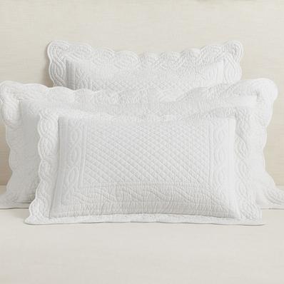 Heirloom Scallop Quilted Sham