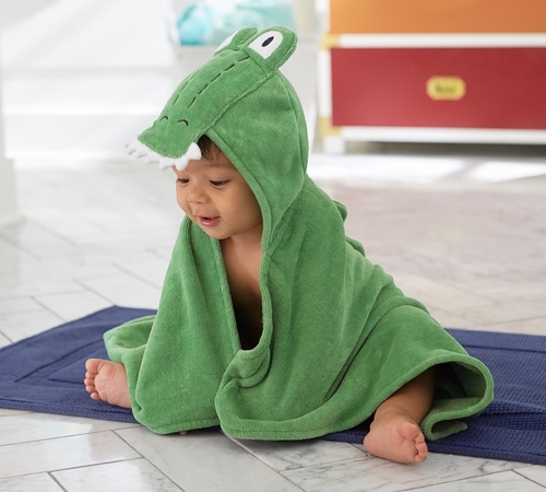 Alligator Nursery Wrap