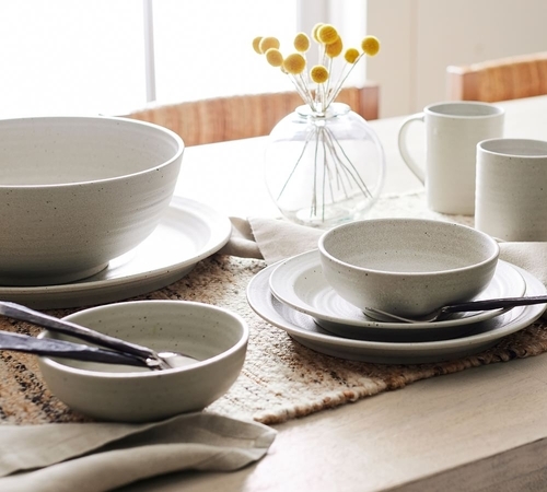 Farmstead Stoneware Serving Bowl