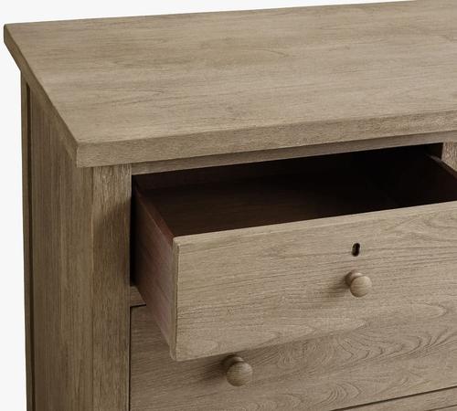 Farmhouse 4-Drawer Dresser