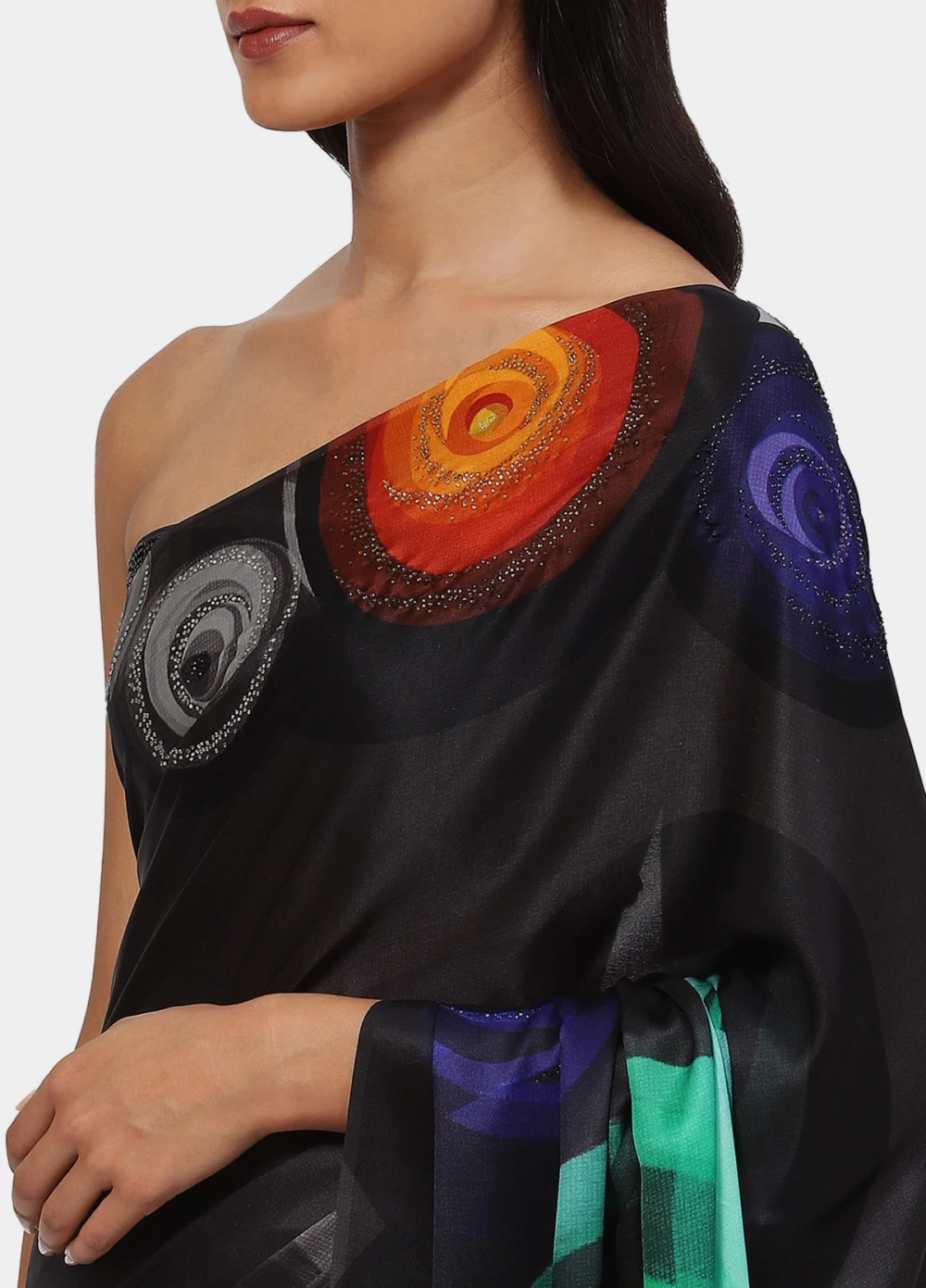 https://cdn.pixelspray.io/v2/black-bread-289bfa/hjn_19/original/product/410330025001/665/410330025001-5_3525.webp