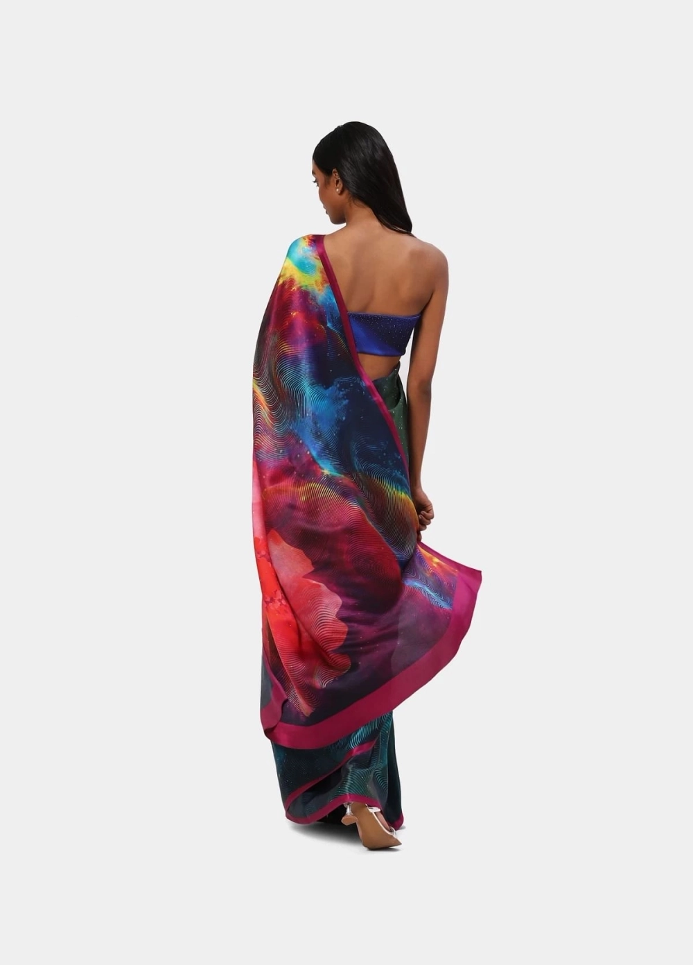 https://cdn.pixelspray.io/v2/black-bread-289bfa/hjn_19/original/product/410330031001/665/410330031001_4_6374.webp