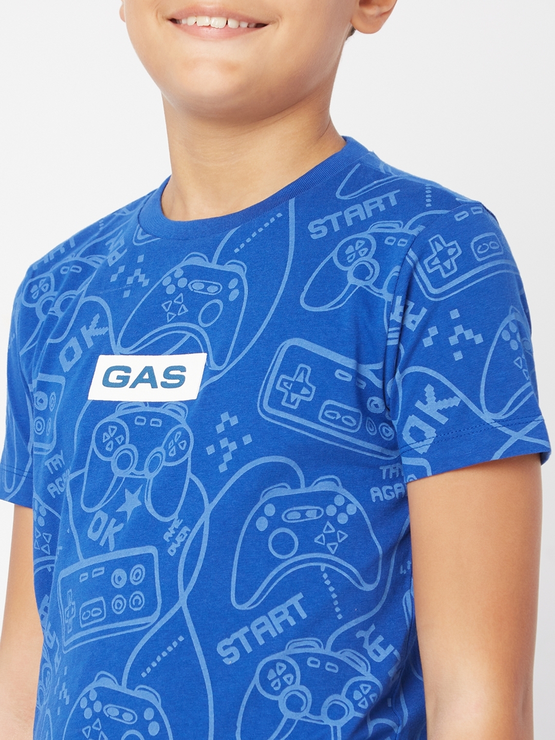 Scuba Gamer Slim Fit Round-Neck T-Shirt