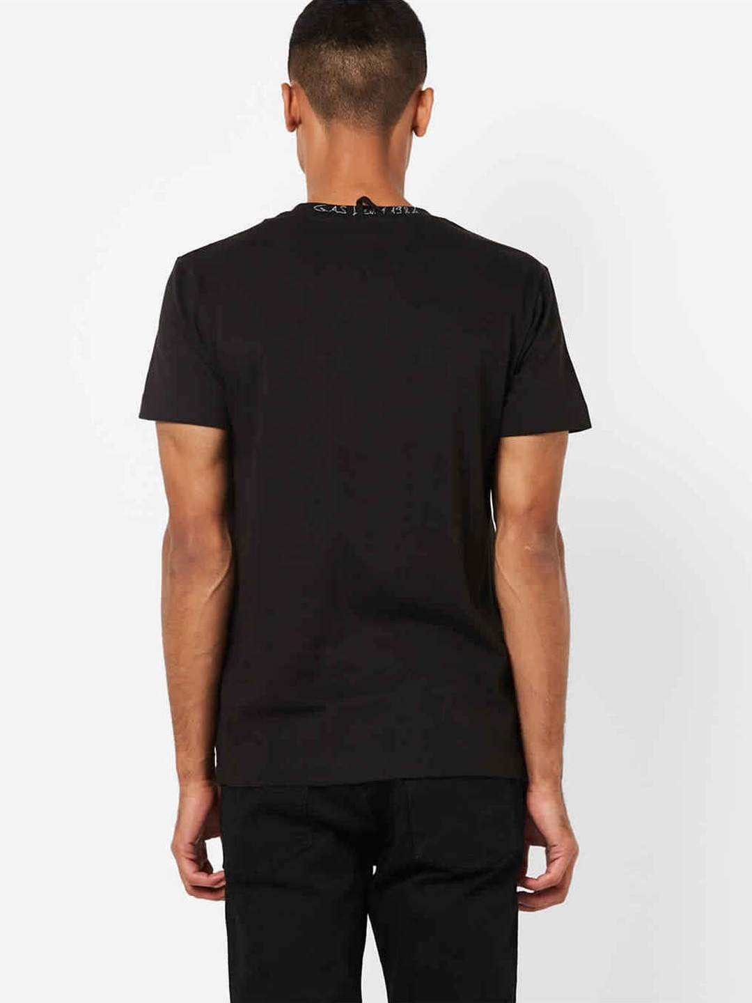 Slim Fit Graphic Print Crew-Neck T-shirt