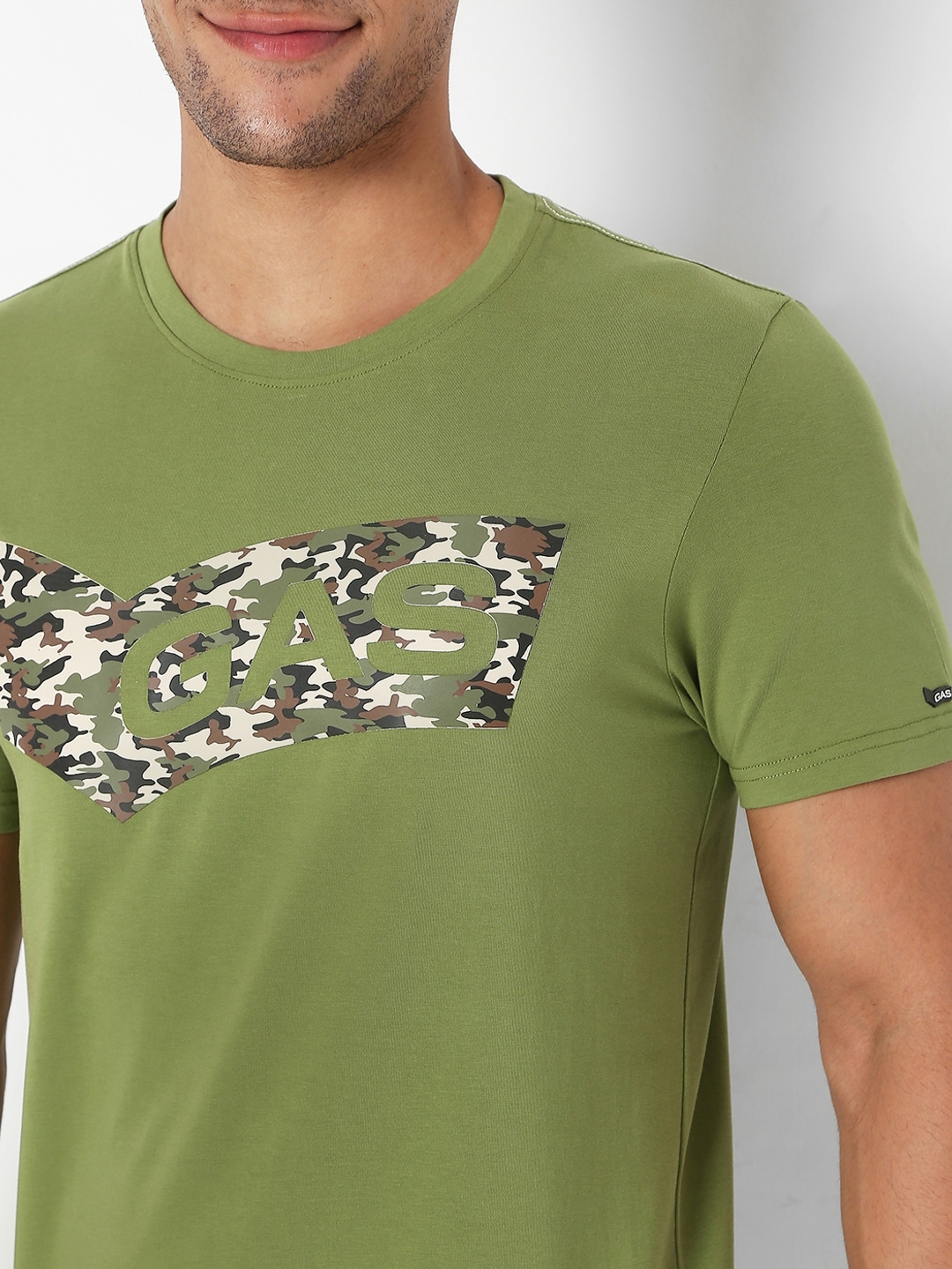 Scuba Military Slim Fit Crew-Neck T-shirt